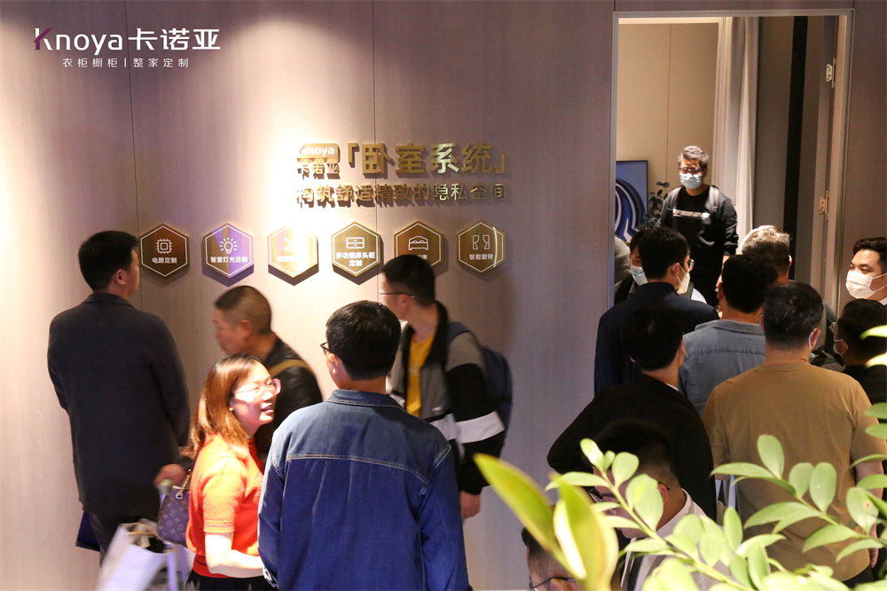 91短视频在线观看免费&ldquo;四驱&rdquo;并进亮相广州定制家居展